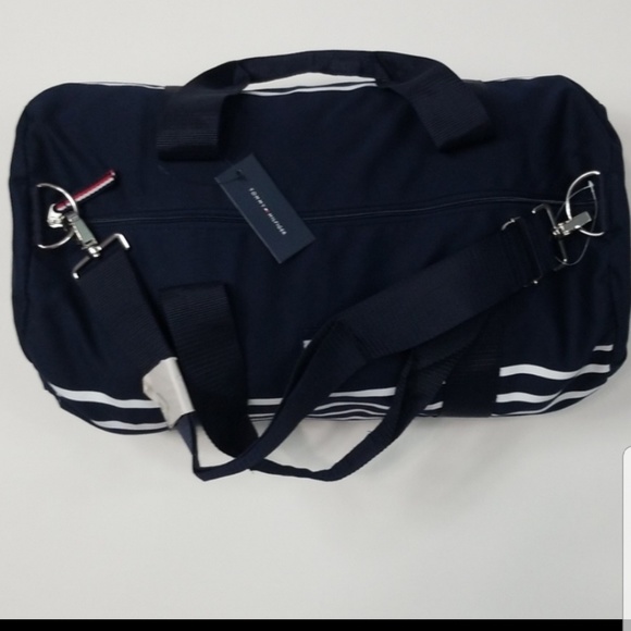Tommy Hilfiger Duffle Bag - Picture 4 of 7